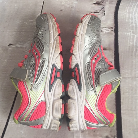 Saucony cohesion 10 sneaker in size 1M - Picture 9 of 15